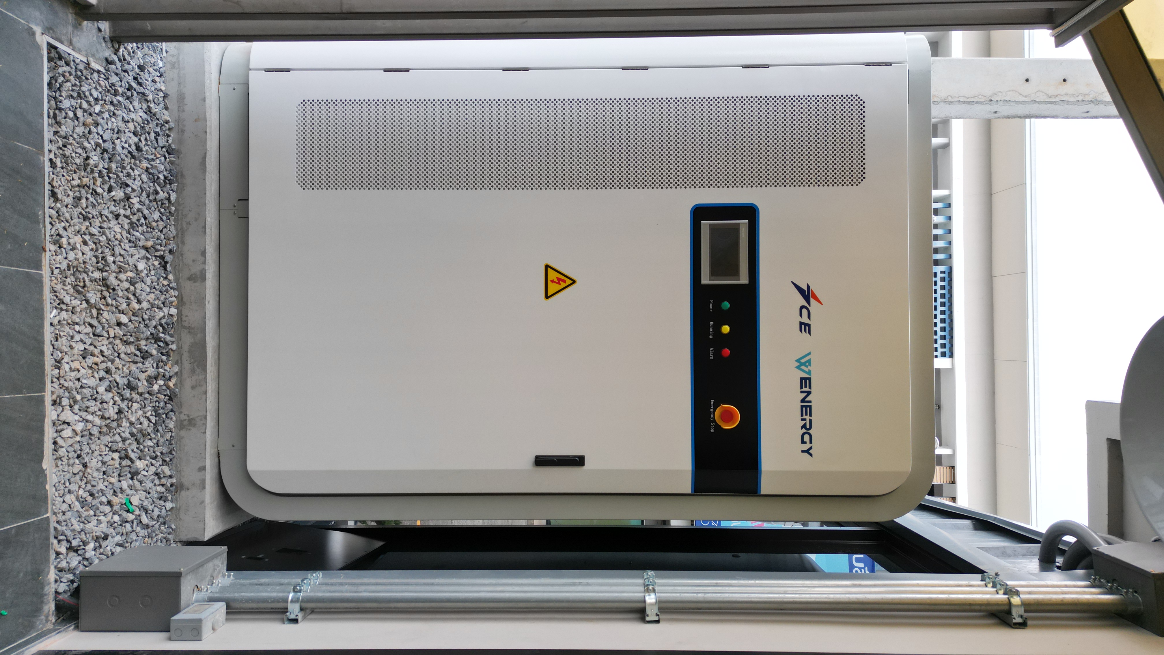 งานติดตั้ง ระบบกักเก็บพลังงานไฟฟ้า (Battery Energy Storage System : BESS) สำหรับอาคาร